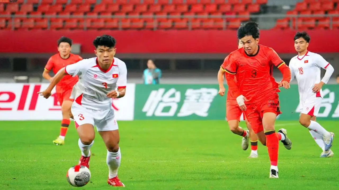 Trung Quốc mời Việt Nam thay Iran dự giải U23